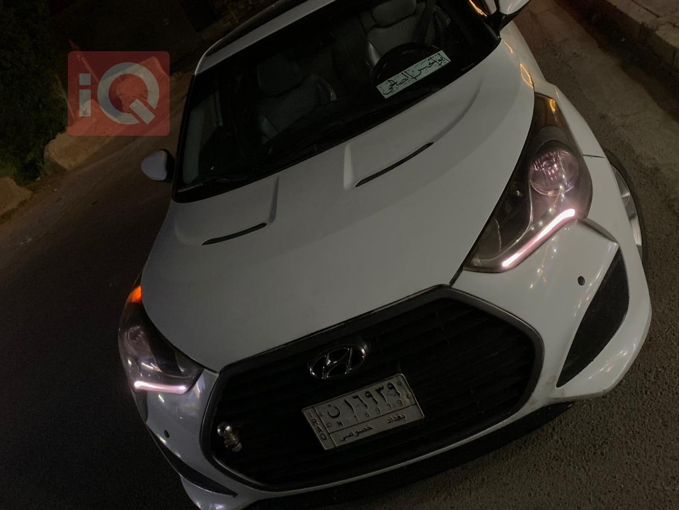 Hyundai Veloster